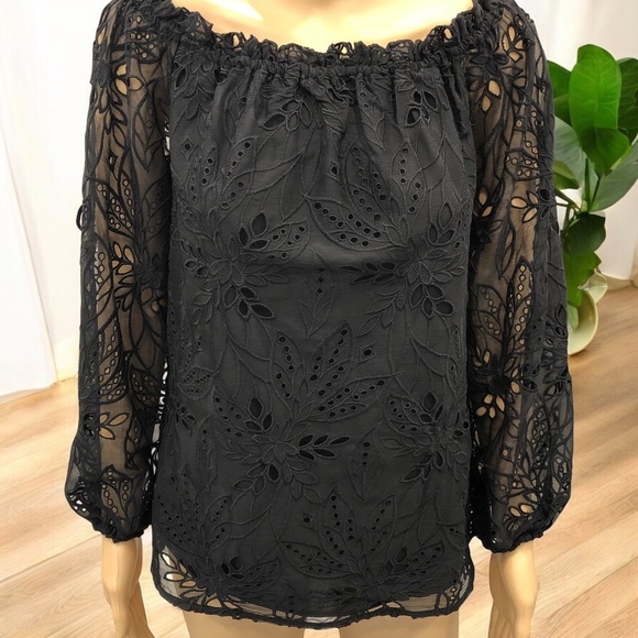 White House Black Market Tops - WHBM Off The Shoulder Eyelet Blouse size XS